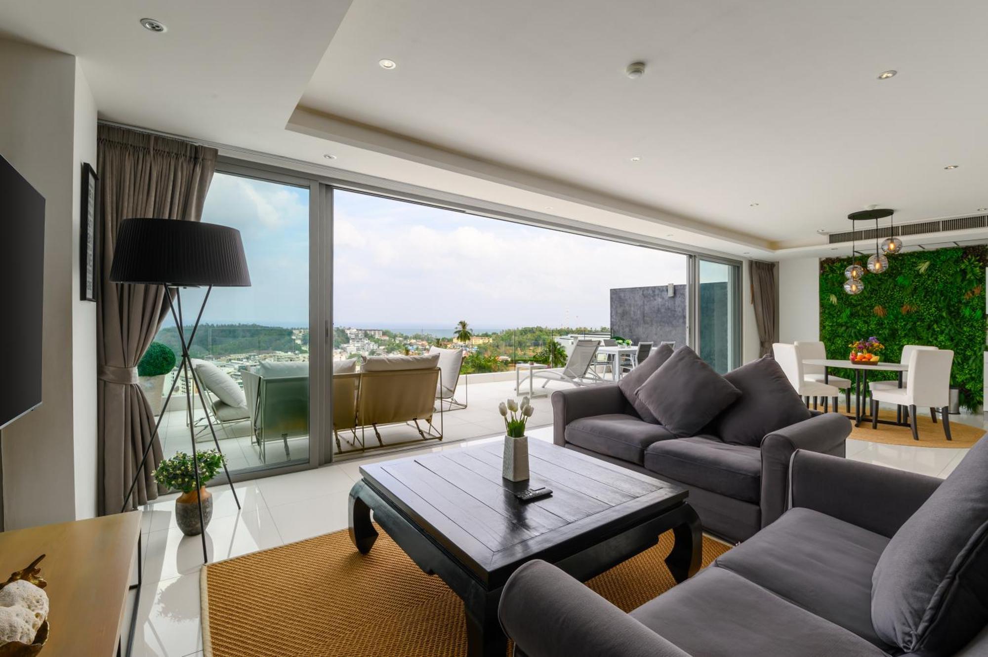 The View Phuket By Resava Aparthotel Kata-stranden Rom bilde