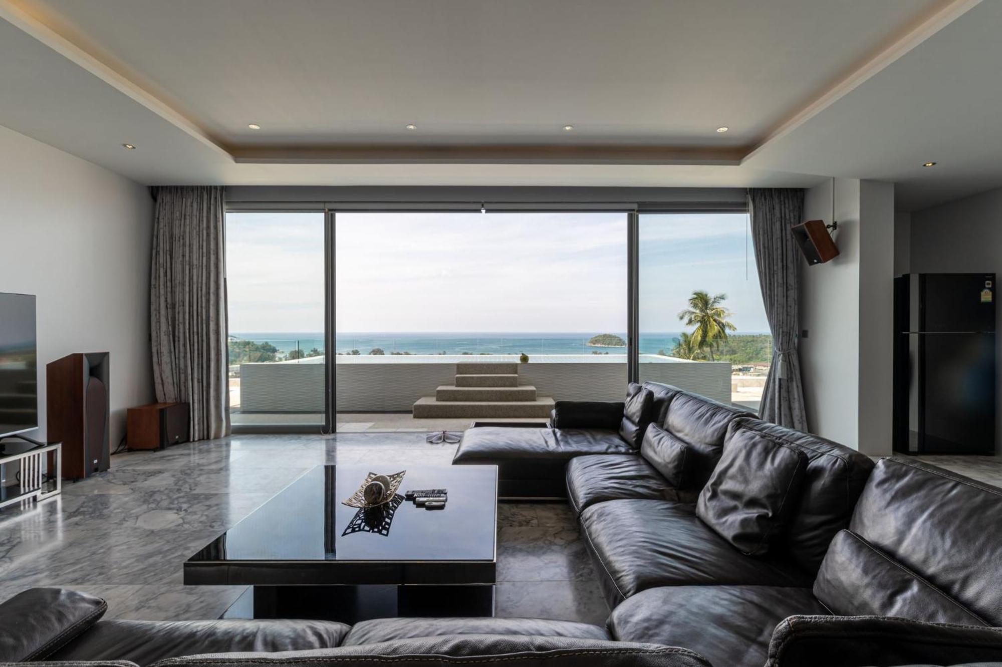 The View Phuket By Resava Aparthotel Kata-stranden Rom bilde